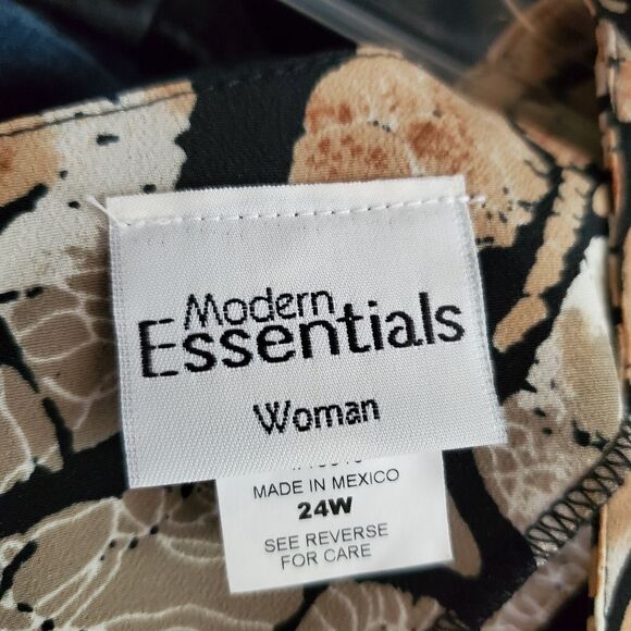 Beautiful woman's blouse size 24W. Modern essentials - Picture 5 of 6
